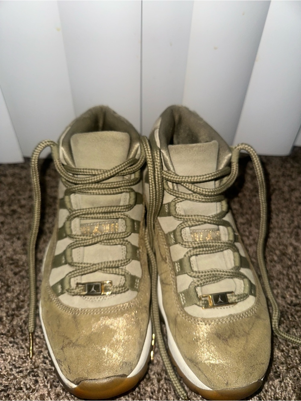 Jordan Women's Metallic Gold and Tan Sneakers